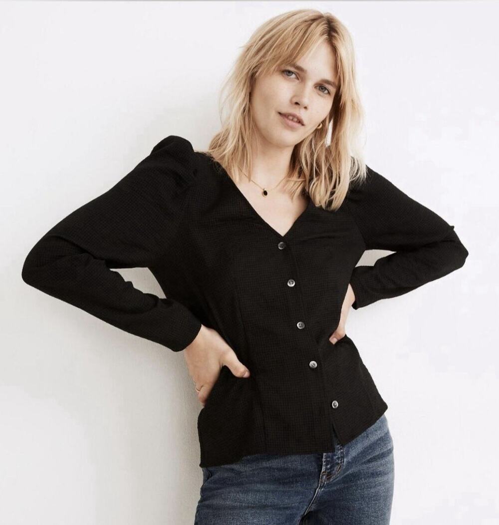Madewell Black Long Sleeve V-Neck Top Size 10 NWT